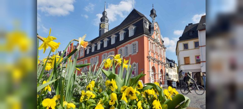 Frühling vor dem Alten Rathaus in Wittlich